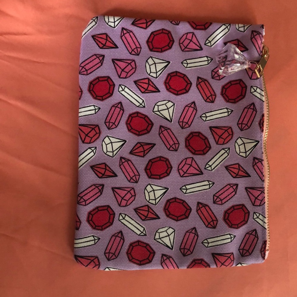 Makeup bag
